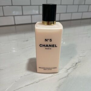 Chanel no 5 both lotion 6.8 oz 99% full